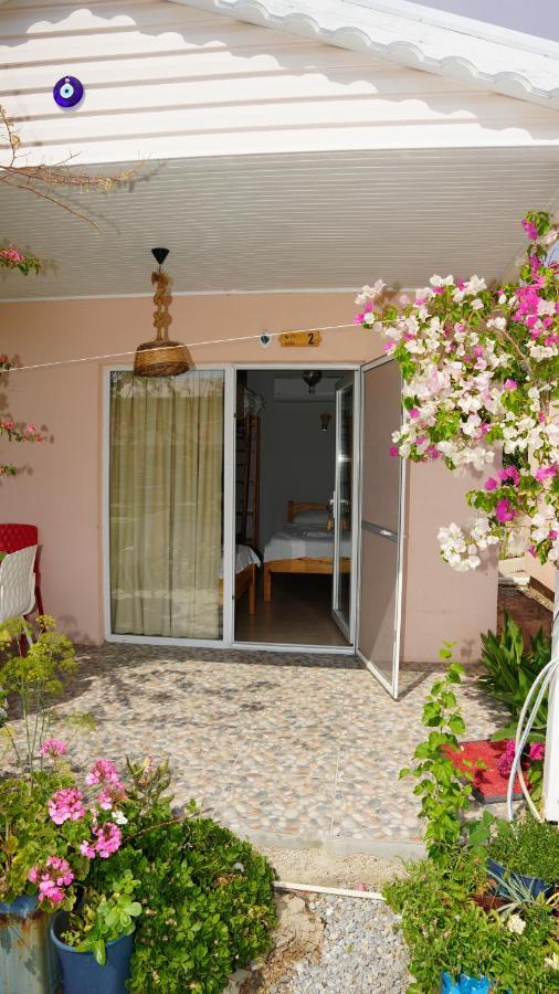 Yelken Bungalov Bed and Breakfast Milas Eksteriør billede